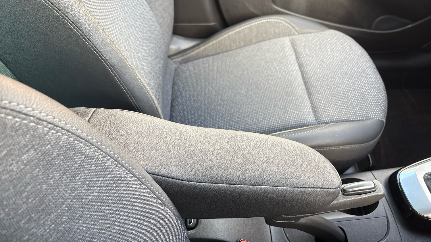 Used Vauxhall Crossland 2022 for sale - 76932094: Photo 34