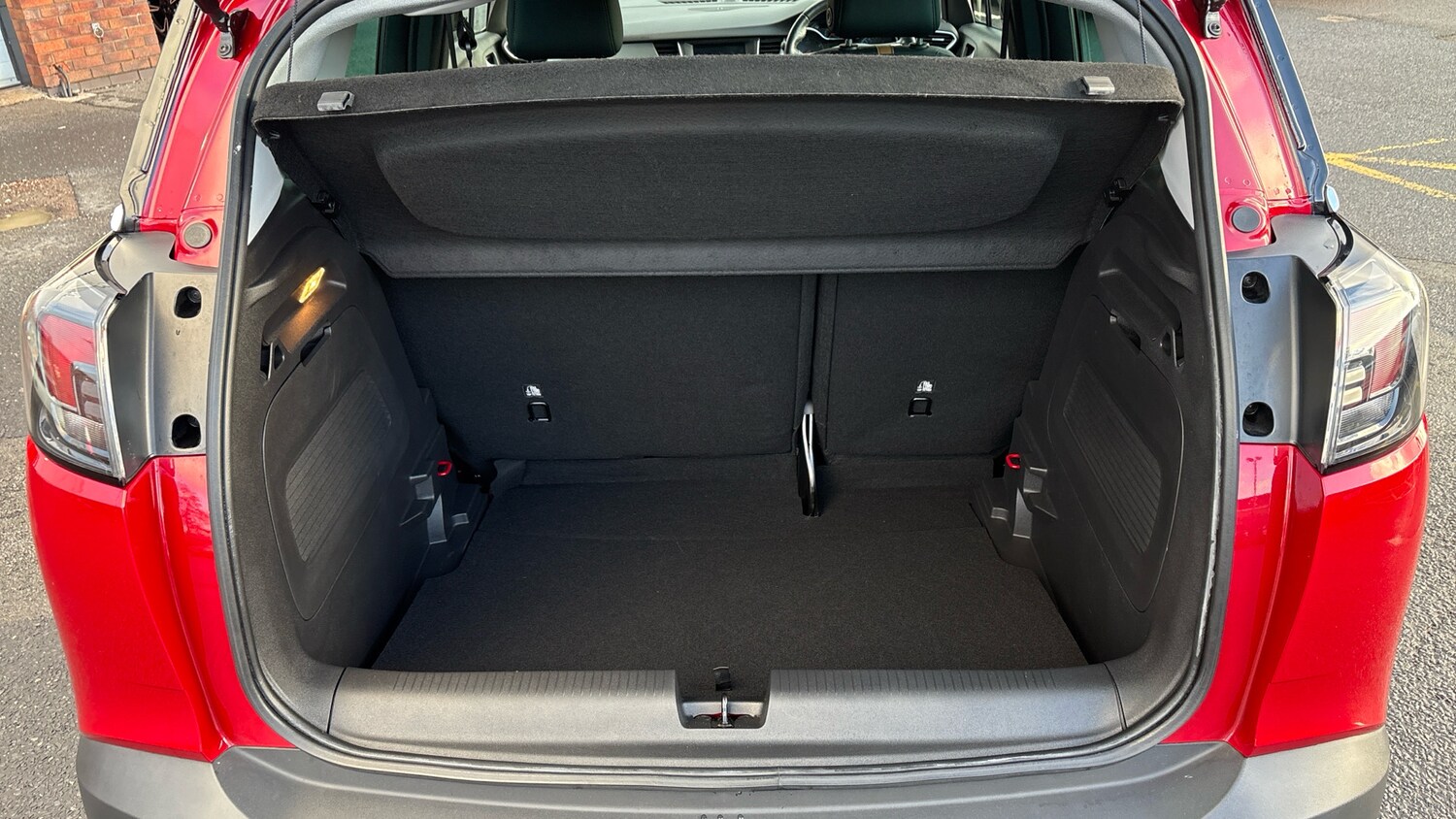 Used Vauxhall Crossland 2022 for sale - 76932094: Photo 4