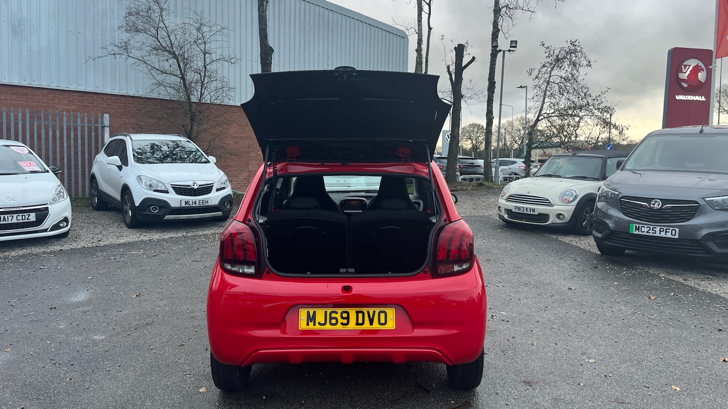 Used Peugeot 108 2019 for sale - 76627837: Photo 4