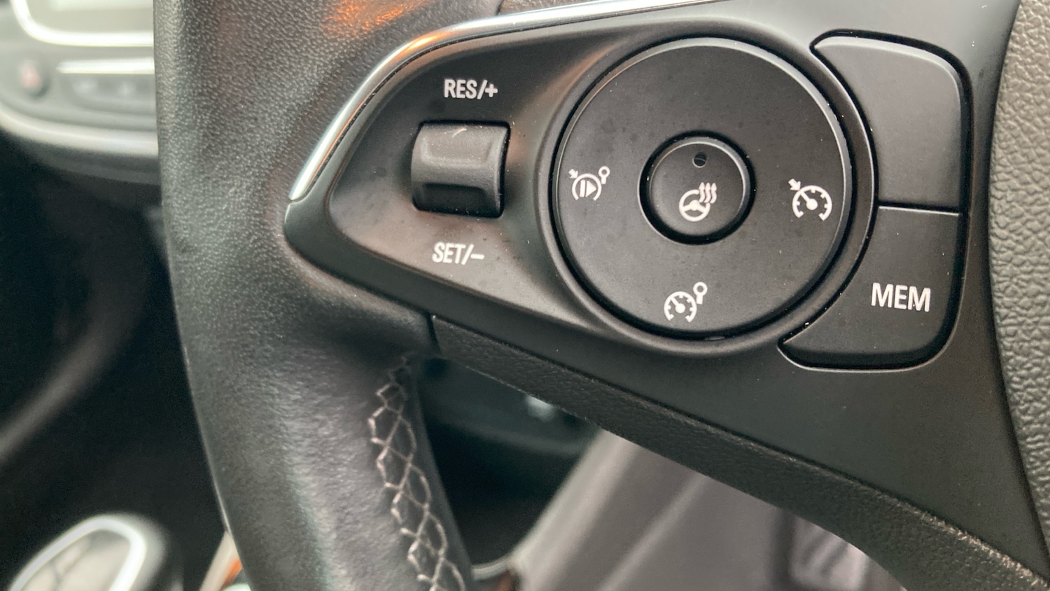 Used Vauxhall Crossland 2022 for sale - 76722727: Photo 29