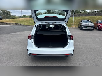 Used Kia Ceed 2021 for sale - 79448742: Photo
