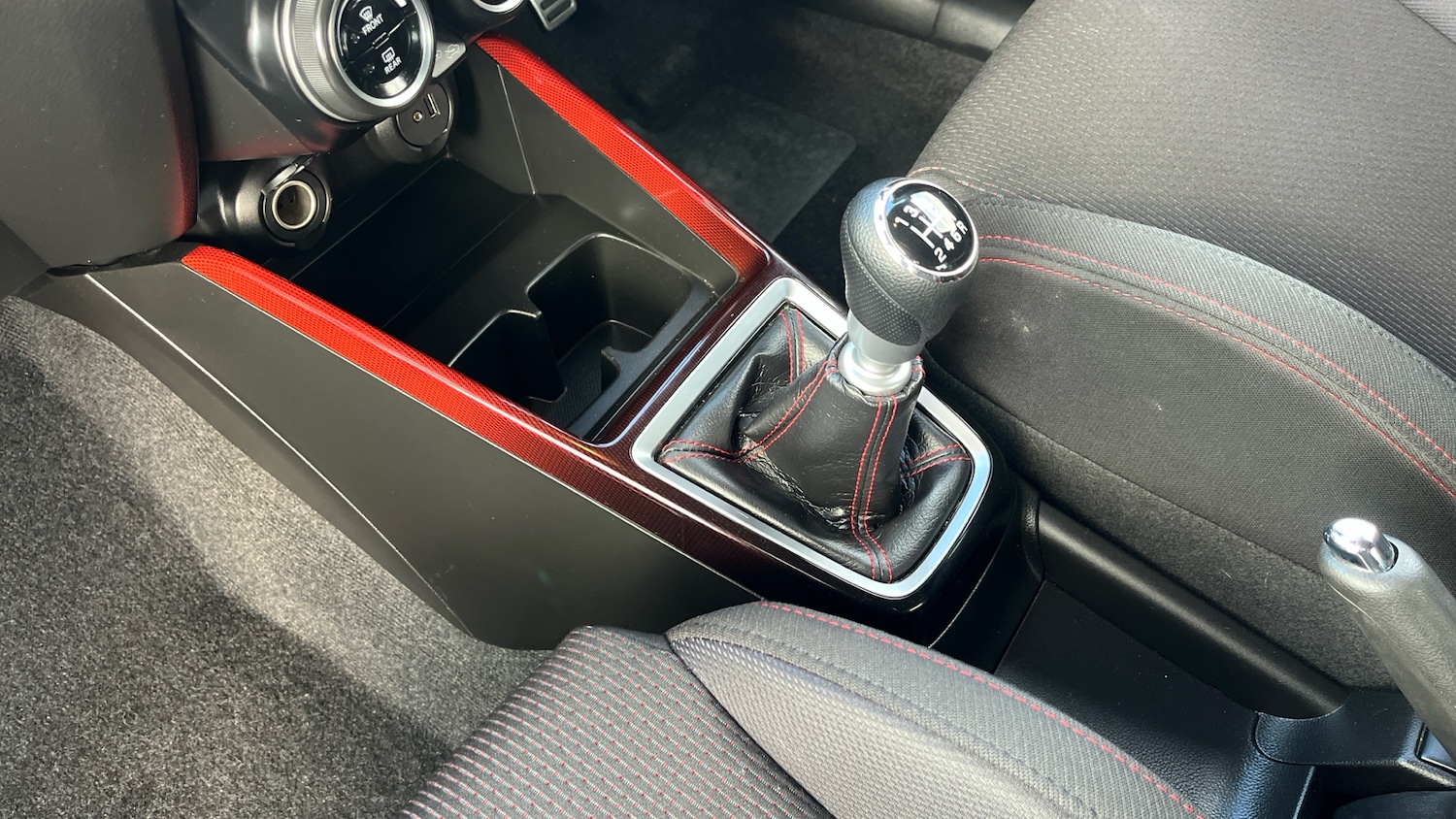 Used Suzuki Swift 2021 for sale - 76384904: Photo 13