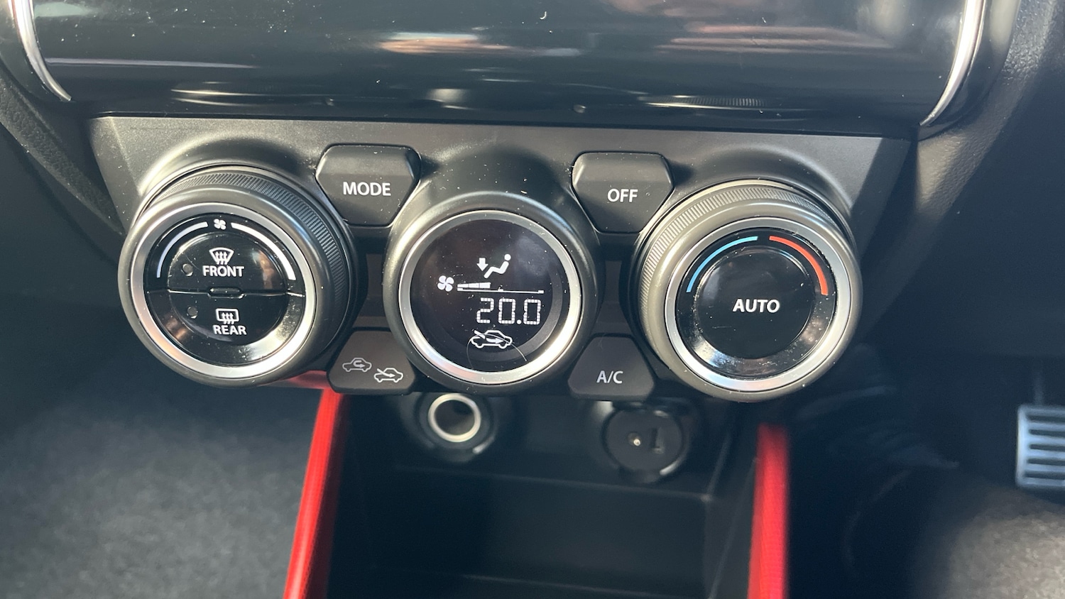 Used Suzuki Swift 2021 for sale - 76384904: Photo 26