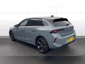 Used Vauxhall Astra 2025 for sale - 76508092: Photo