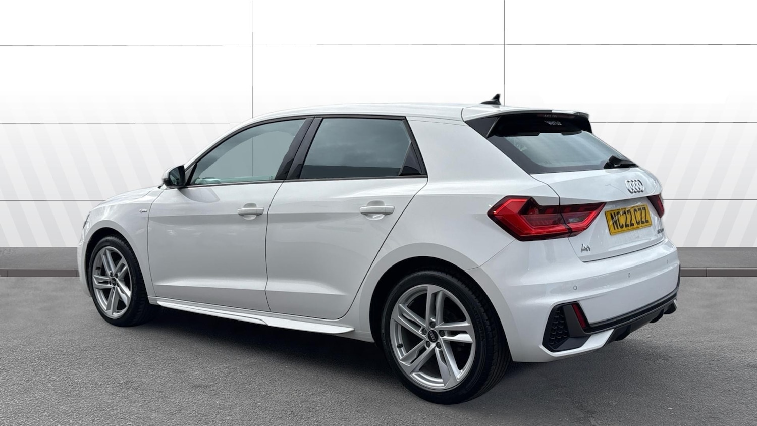 Used Audi A1 2022 for sale - 77983570: Photo 2