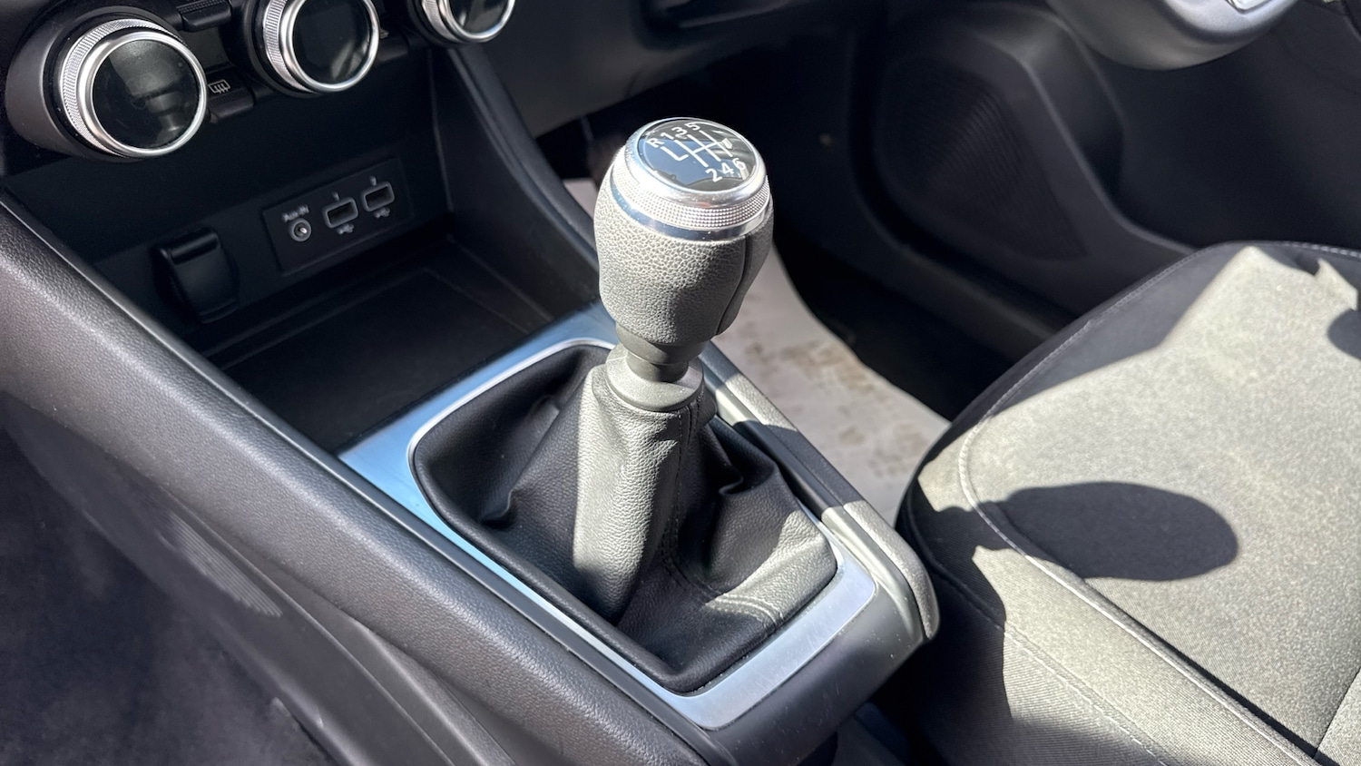 Used Renault Captur 2021 for sale - 76640820: Photo 13