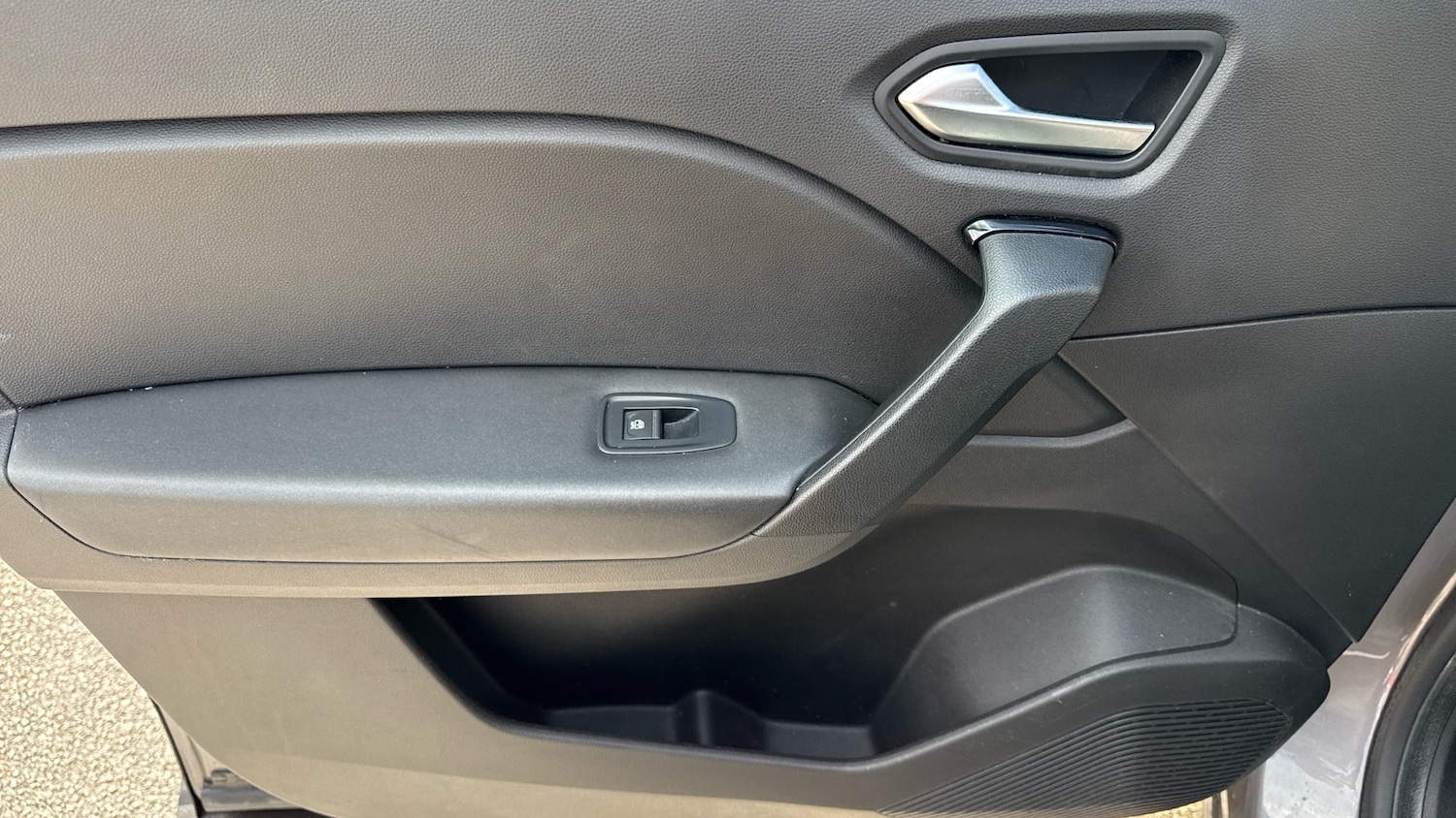 Used Renault Captur 2021 for sale - 76640820: Photo 21