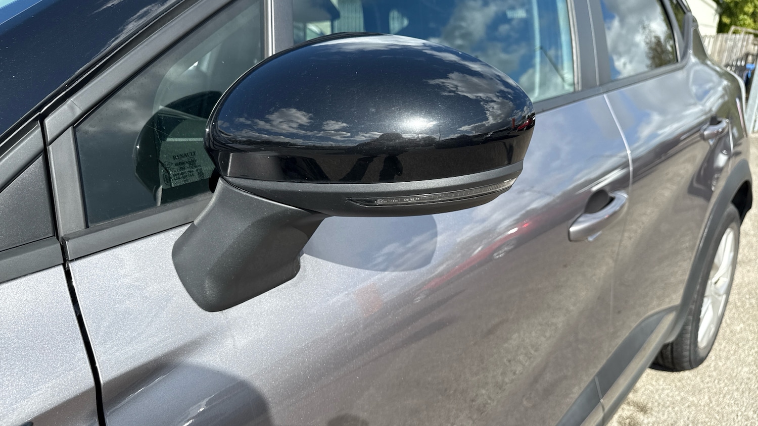 Used Renault Captur 2021 for sale - 76640820: Photo 23