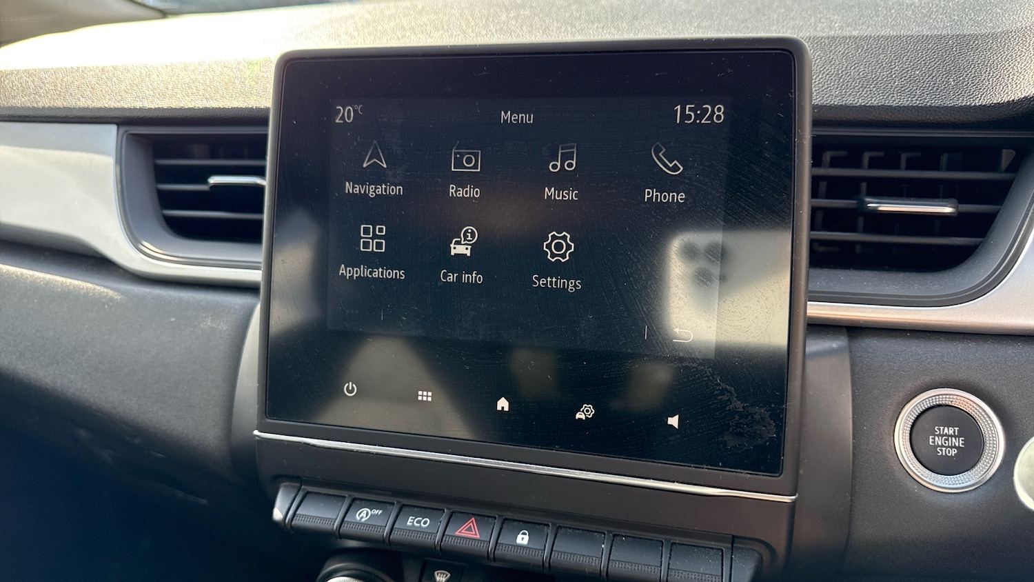 Used Renault Captur 2021 for sale - 76640820: Photo 37