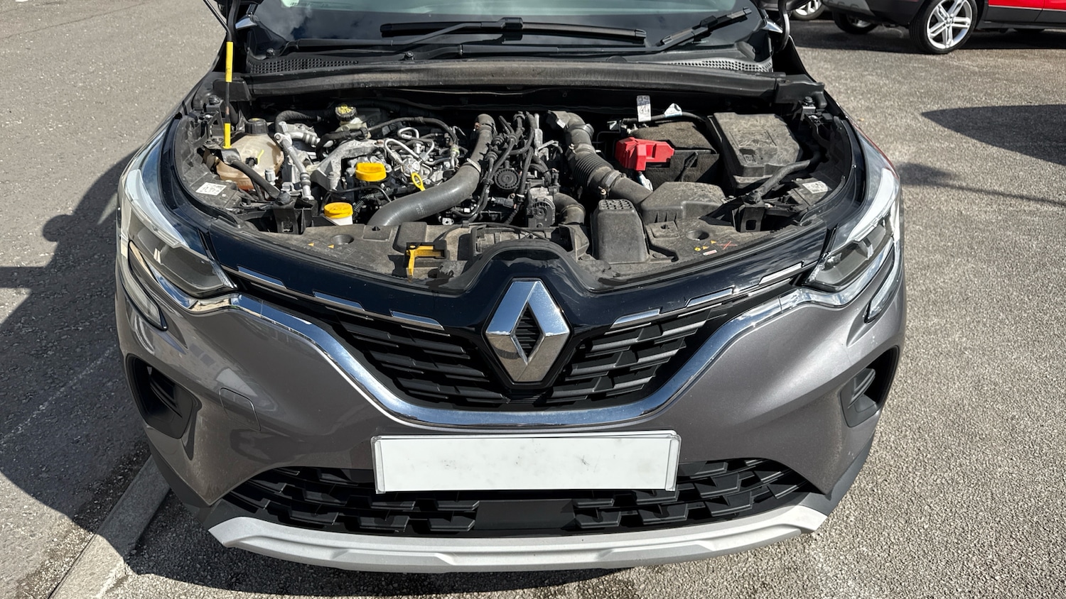 Used Renault Captur 2021 for sale - 76640820: Photo 8
