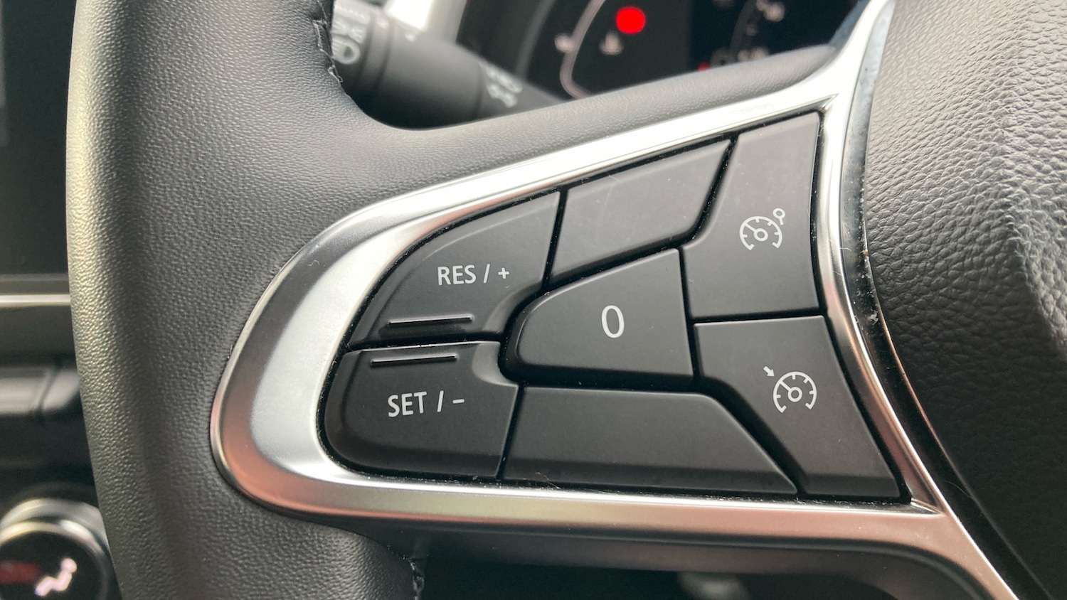 Used Renault Captur 2024 for sale - 77033366: Photo 22