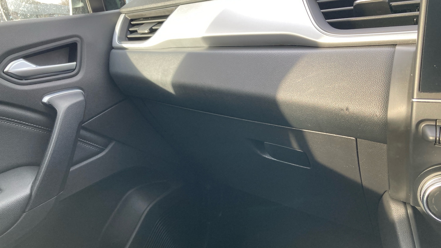 Used Renault Captur 2024 for sale - 77033366: Photo 29