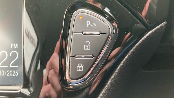 Used Vauxhall Corsa 2018 for sale - 76157050: Photo 27