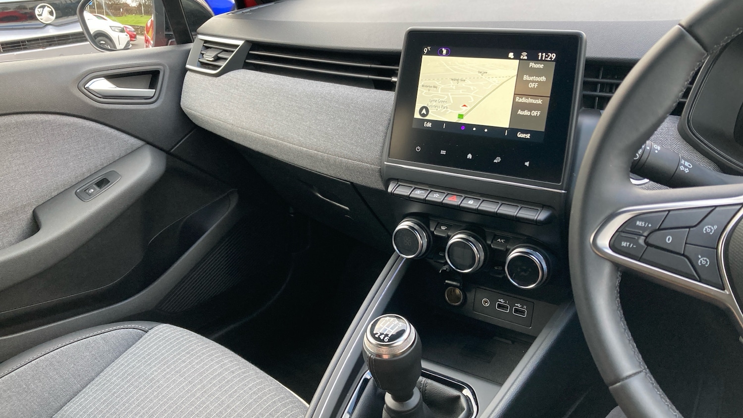 Used Renault Clio 2024 for sale - 76766811: Photo 14