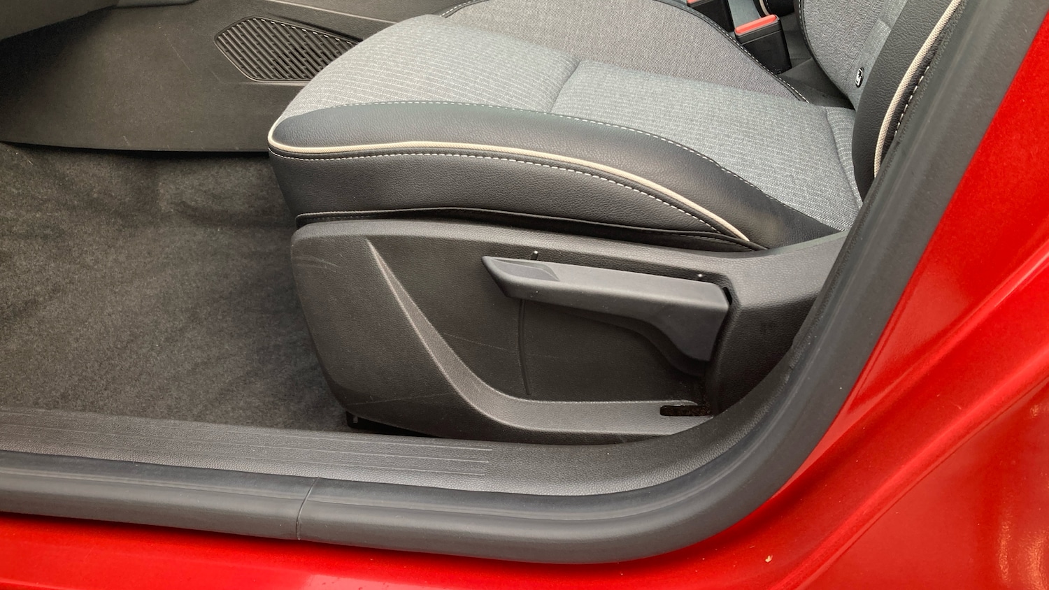 Used Renault Clio 2024 for sale - 76766811: Photo 26