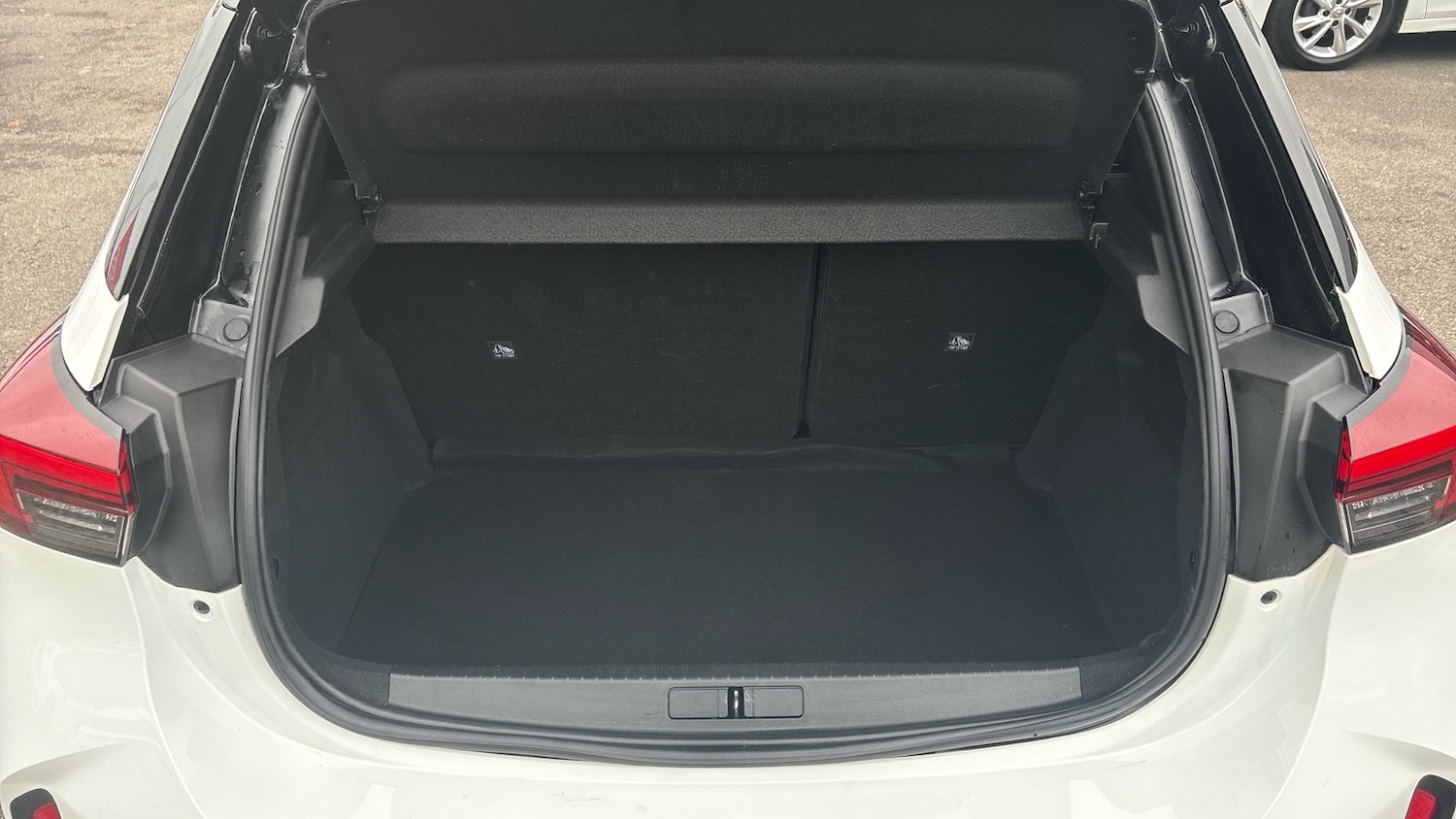 Used Vauxhall Corsa 2021 for sale - 76519254: Photo 4