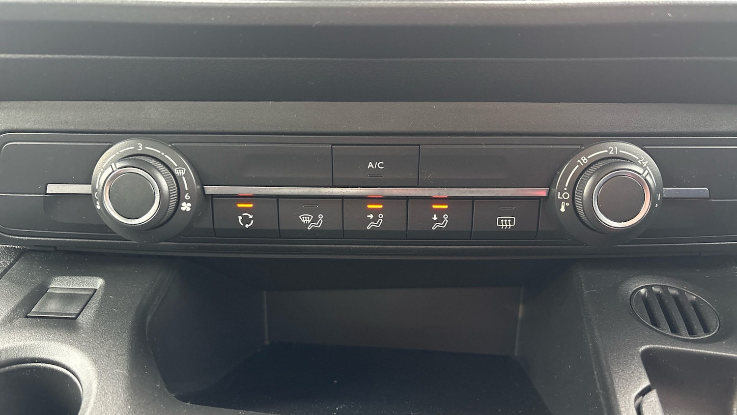 Used Vauxhall Combo Life 2022 for sale - 77846338: Photo 27