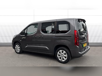 Used Vauxhall Combo Life 2022 for sale - 77846338: Photo