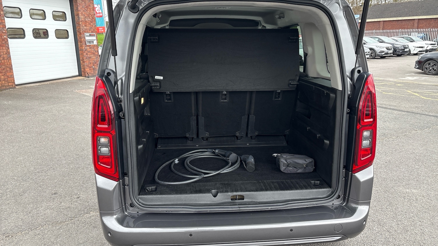 Used Vauxhall Combo Life 2022 for sale - 77846338: Photo 36