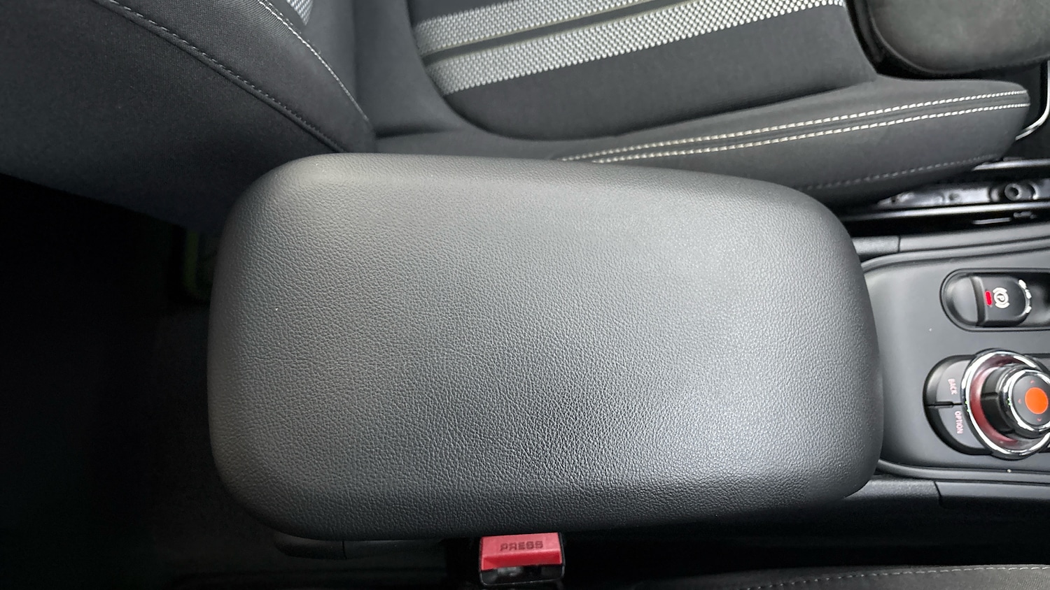 Used MINI Countryman 2019 for sale - 76637263: Photo 34