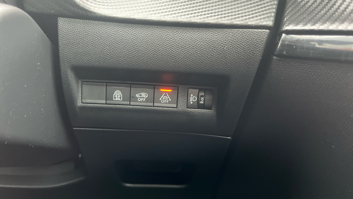 Used Peugeot 208 2020 for sale - 76005900: Photo 25