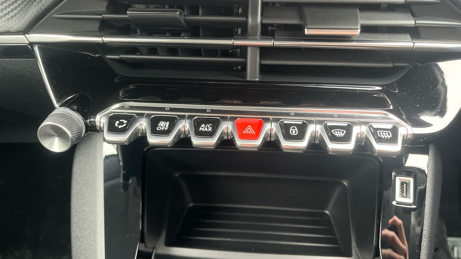 Used Peugeot 208 2020 for sale - 76005900: Photo 26