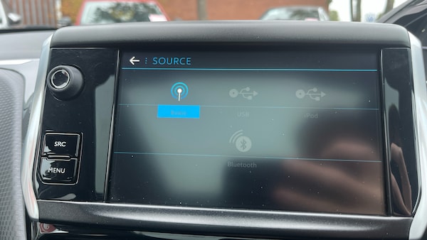 Used Peugeot 2008 2019 for sale - 76275916: Photo 37