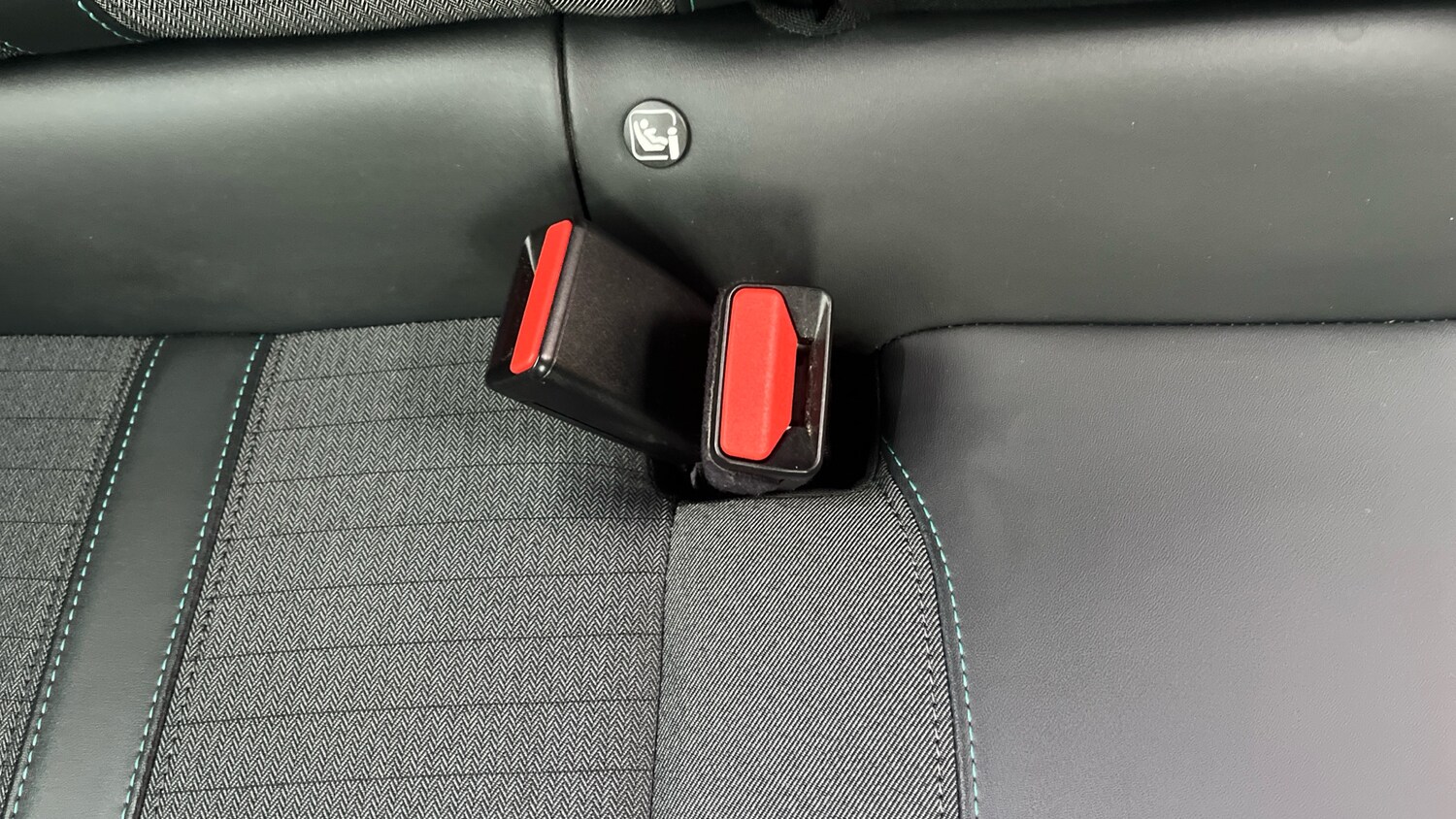 Used Peugeot 2008 2023 for sale - 76287837: Photo 17