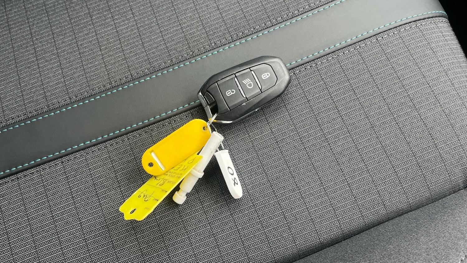 Used Peugeot 2008 2023 for sale - 76287837: Photo 20