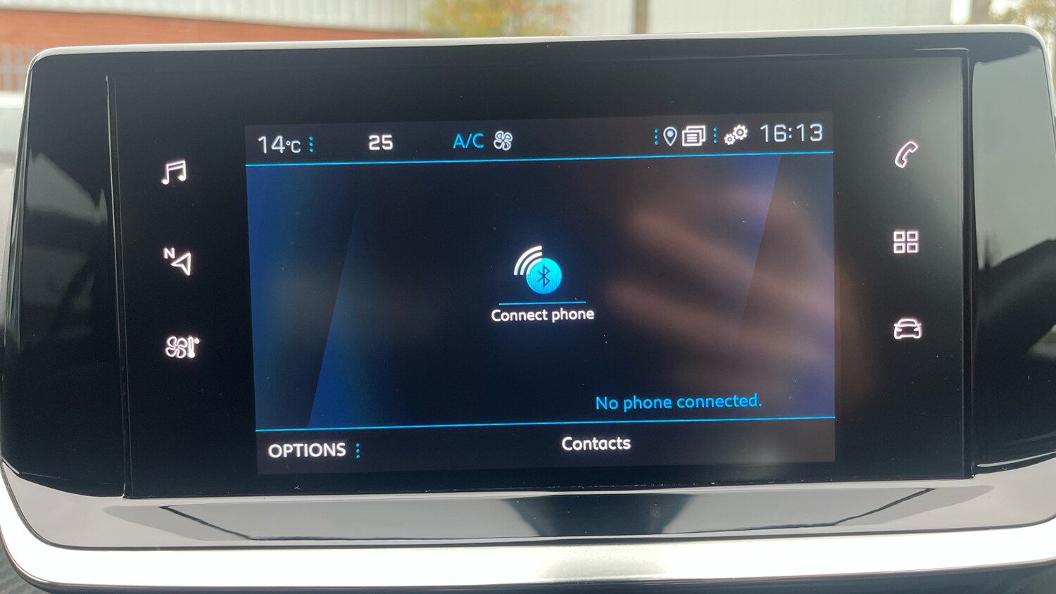 Used Peugeot 2008 2023 for sale - 76287837: Photo 24