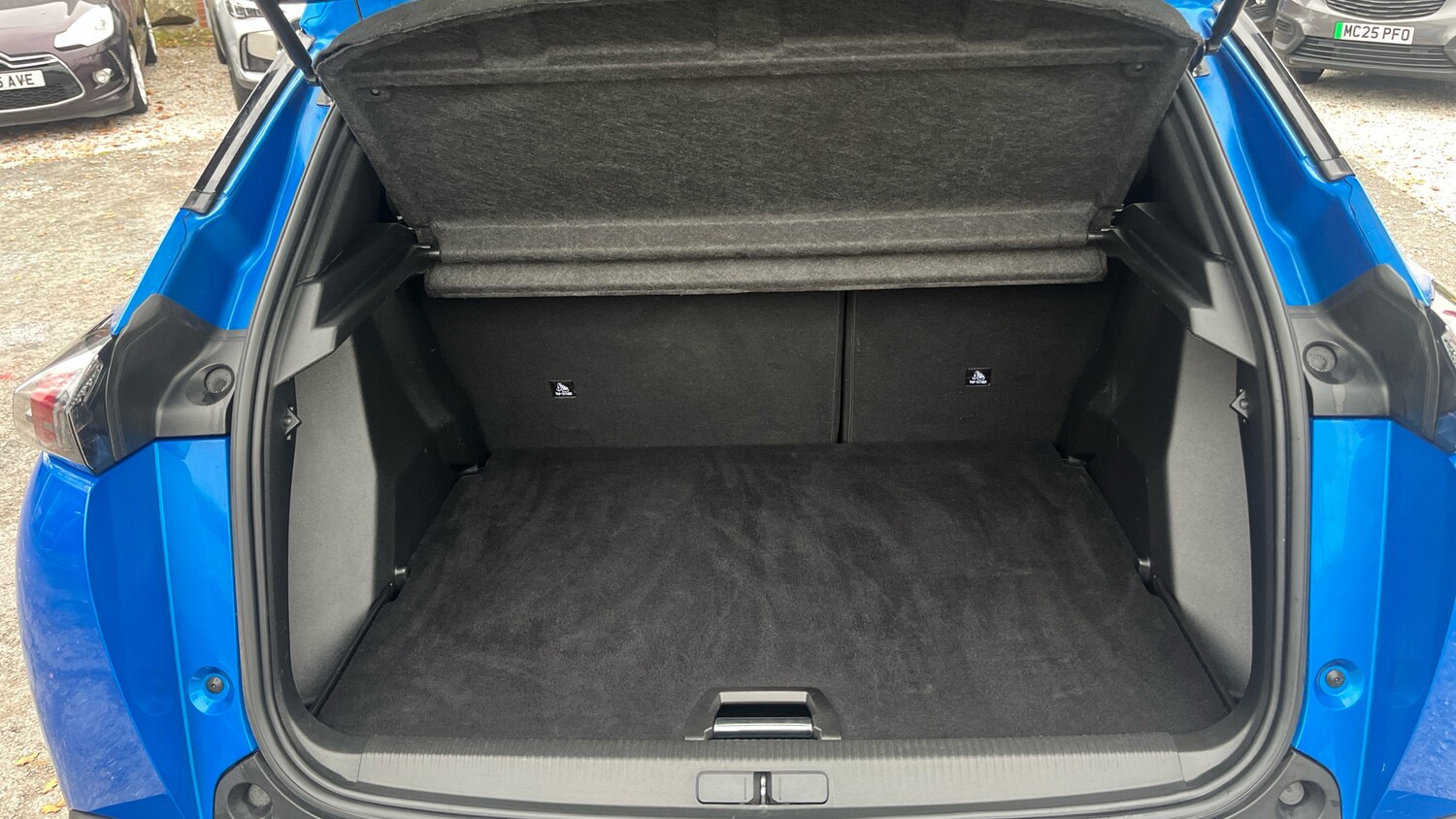 Used Peugeot 2008 2023 for sale - 76287837: Photo 4