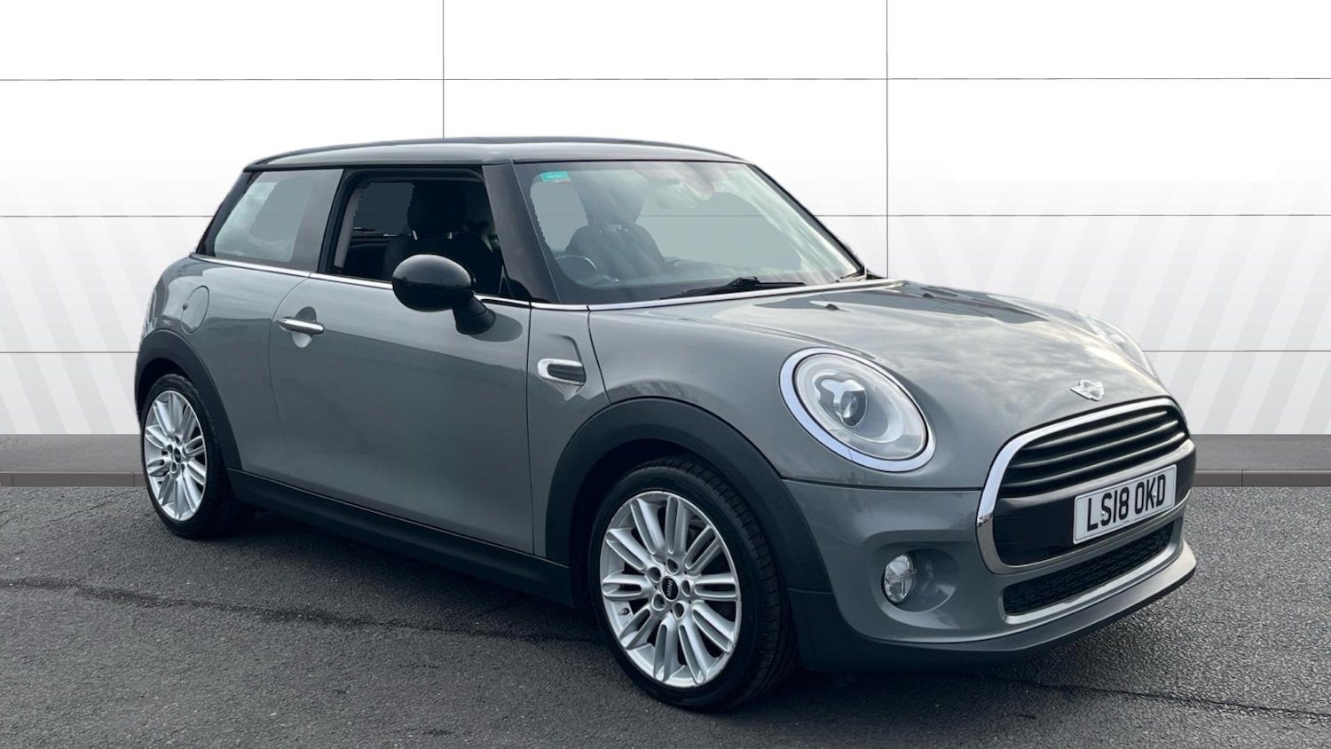 Used MINI Hatch 2018 for sale - 78164689: Photo 1