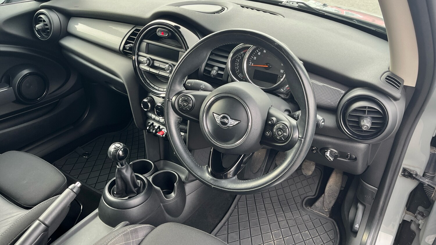 Used MINI Hatch 2018 for sale - 78164689: Photo 11