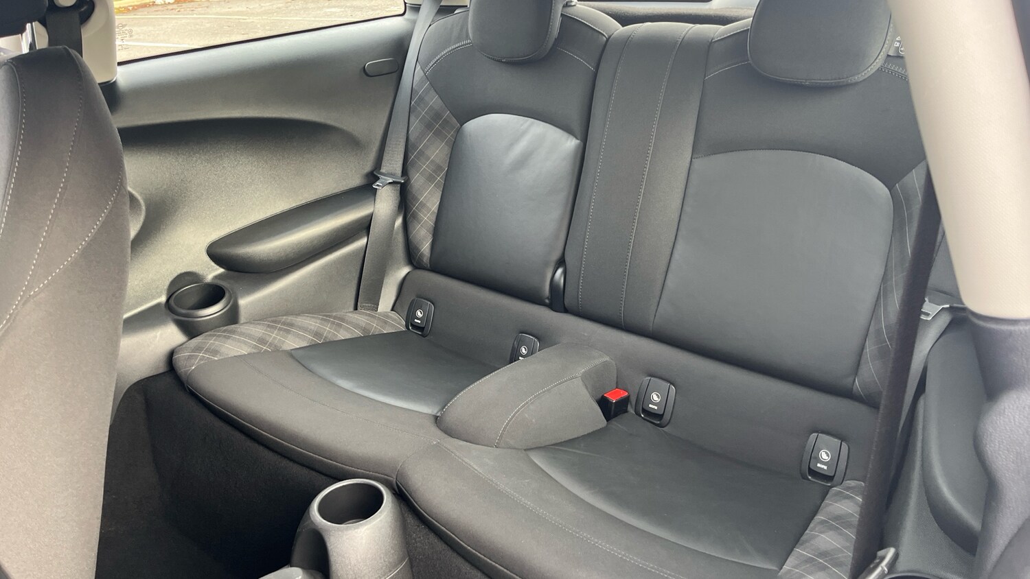 Used MINI Hatch 2018 for sale - 78164689: Photo 16