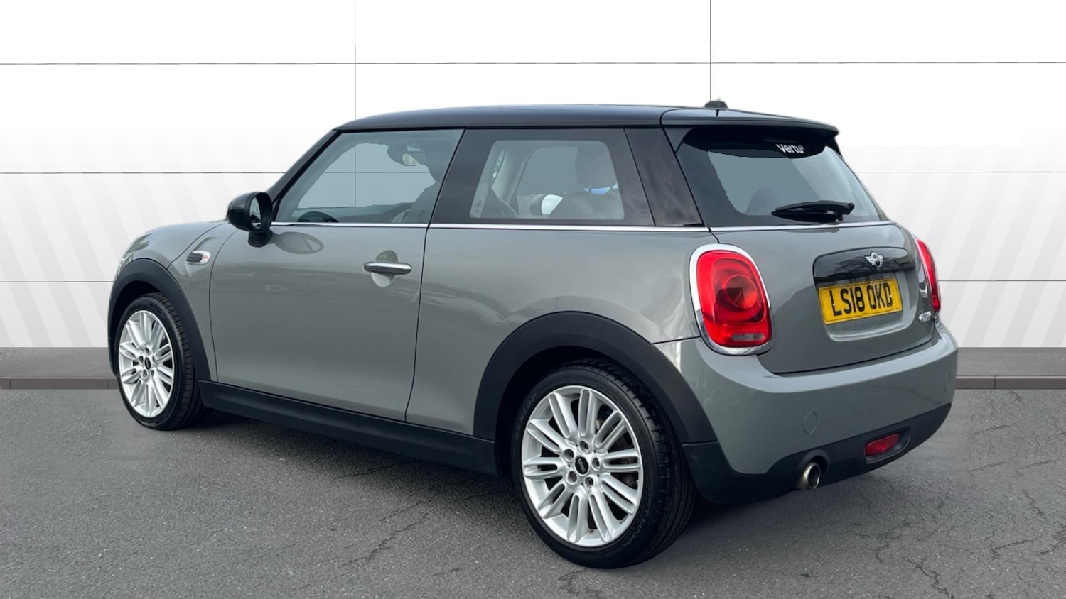 Used MINI Hatch 2018 for sale - 78164689: Photo 2