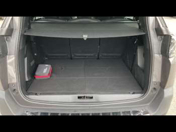 Used Peugeot 5008 2022 for sale - 74972393: Photo