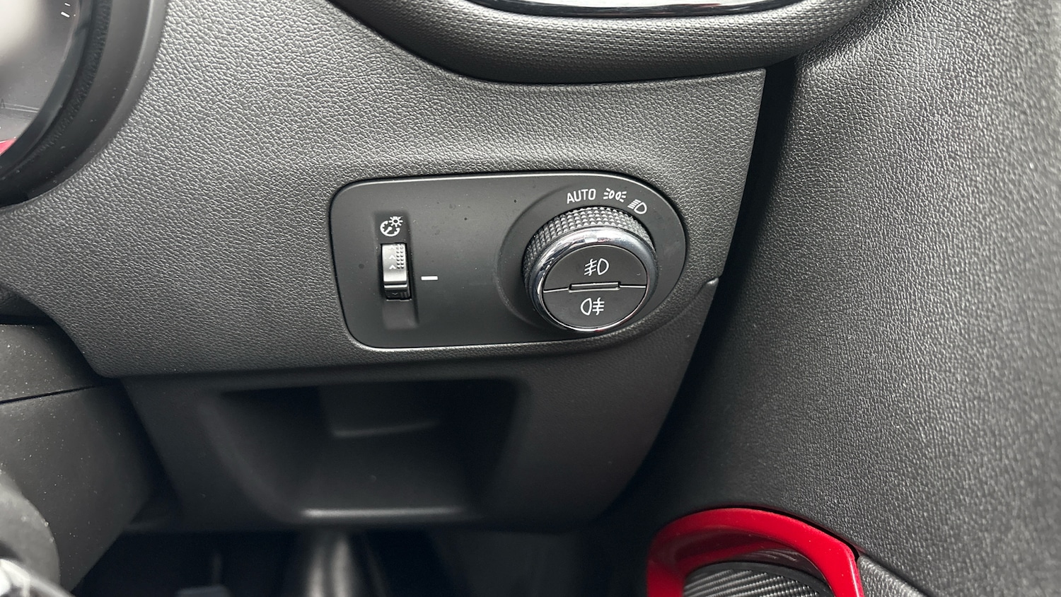 Used Vauxhall Crossland 2021 for sale - 77650177: Photo 24