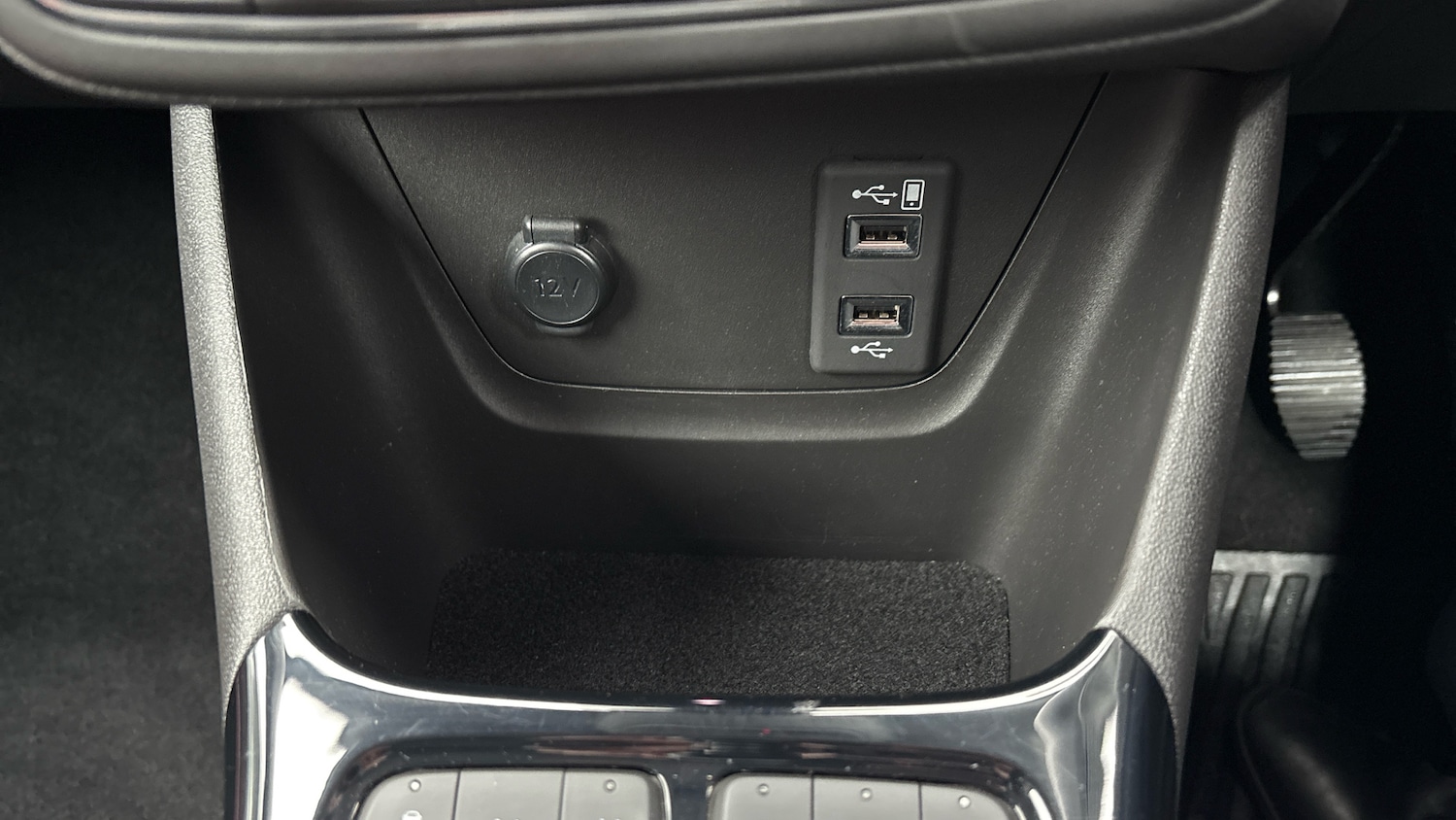 Used Vauxhall Crossland 2021 for sale - 77650177: Photo 30