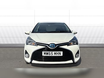 Used Toyota Yaris 2015 for sale - 78409581: Photo
