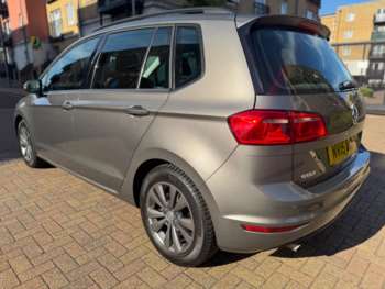 Used Volkswagen Golf SV 2015 for sale - 75214981: Photo