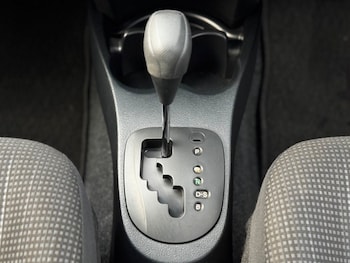Used Toyota Yaris undefined for sale - 79155939: Photo