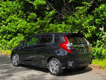 Used Honda Jazz 2015 for sale - 79058908: Photo