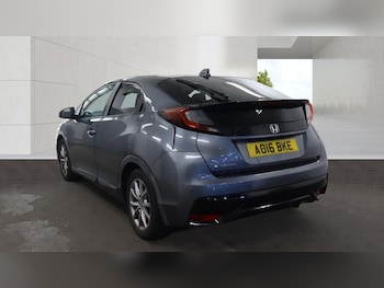 Used Honda Civic 2016 for sale - 79564445: Photo