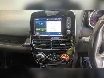 Used Renault Clio 2017 for sale - 79846190: Photo