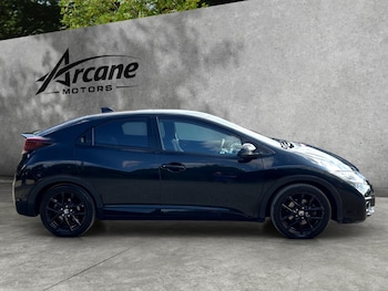 Used Honda Civic 2016 for sale - 79315399: Photo