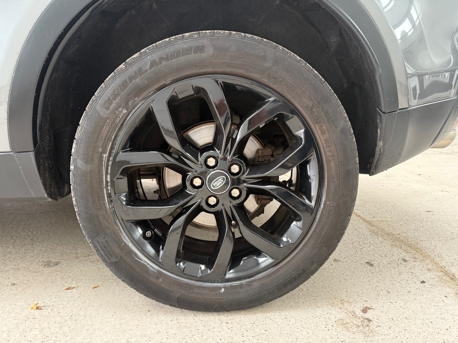 Used Land Rover Discovery Sport 2019 for sale - 76966477: Photo 15