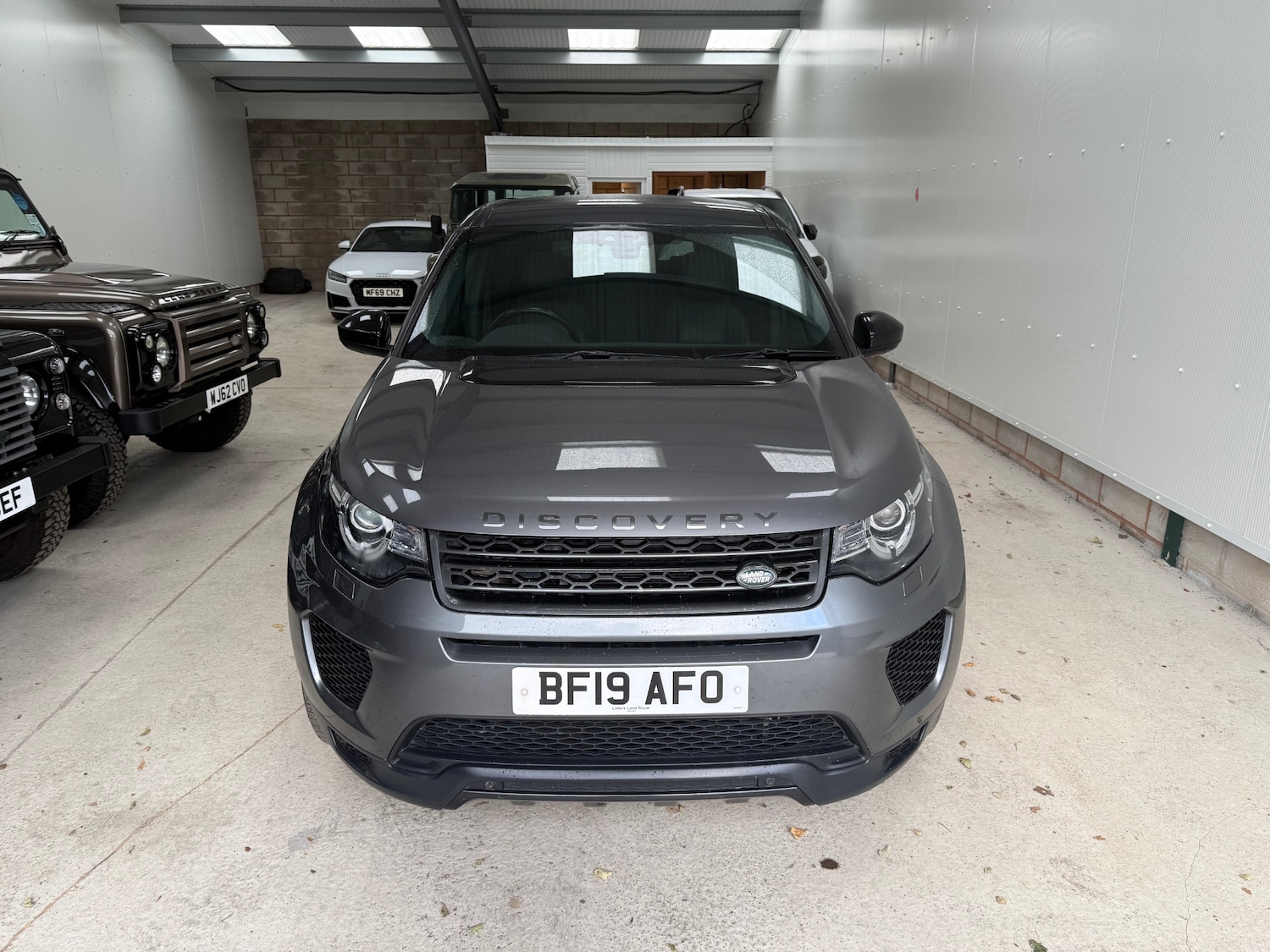 Used Land Rover Discovery Sport 2019 for sale - 76966477: Photo 2