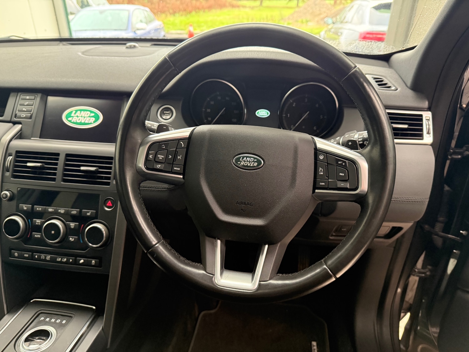 Used Land Rover Discovery Sport 2019 for sale - 76966477: Photo 22