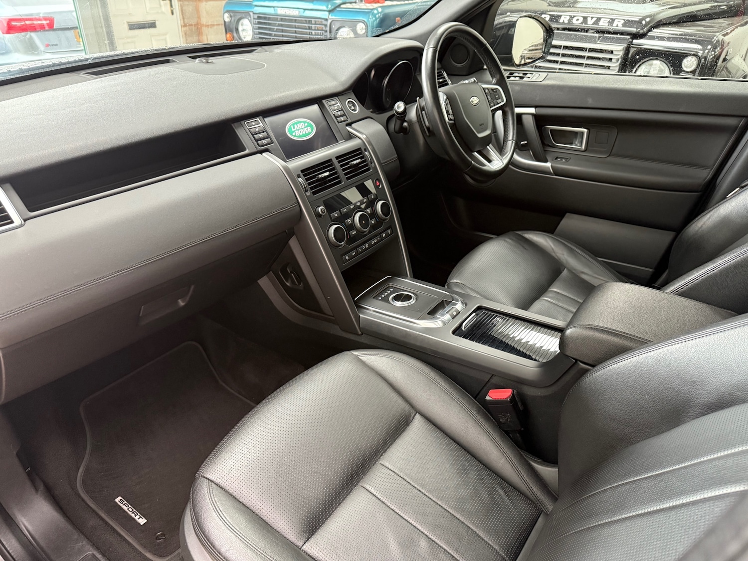 Used Land Rover Discovery Sport 2019 for sale - 76966477: Photo 29