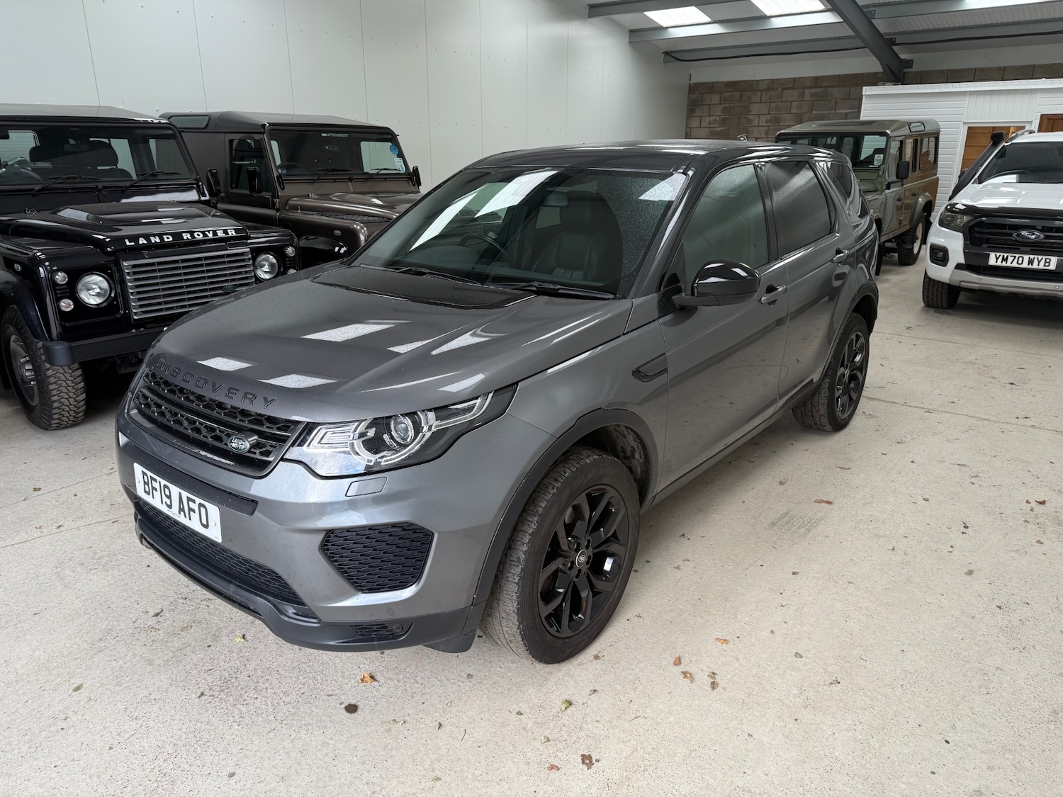 Used Land Rover Discovery Sport 2019 for sale - 76966477: Photo 3